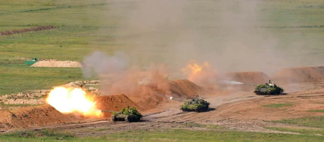 Συνεχίζονται οι ρωσικές στρατιωτικές ασκήσεις «Καύκασος 2020» (βίντεο)